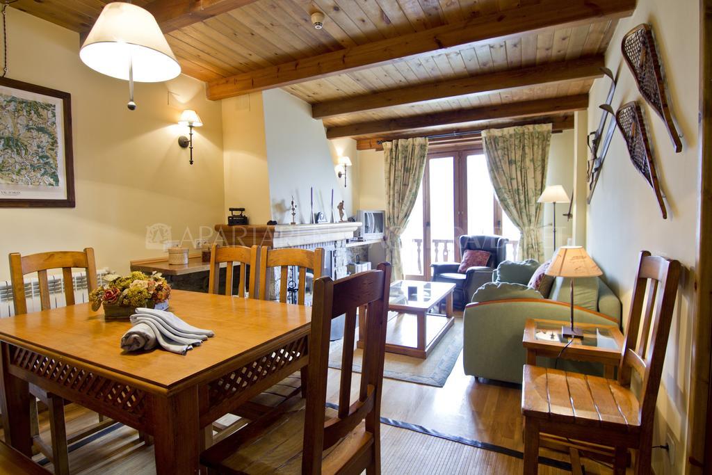 Apartarent La Pleta Y Nin Cota 1700 Baqueira Beret Exterior foto